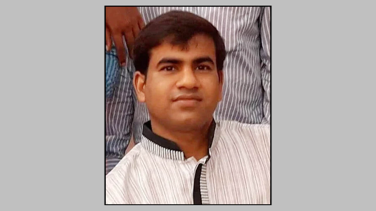 সড়ক দুর্ঘটনায় রাবি শিক্ষক নিহত