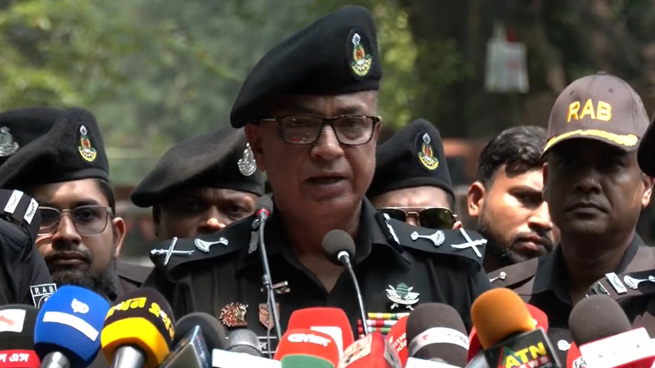 সাবেক যুবদল নেতা মঈন ৫ লাখ টাকা চেয়েছিলেন