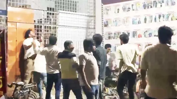 রাবিতে হামলায় তদন্ত কমিটি গঠন করা হচ্ছে, মামলা করবে হল প্রশাসন