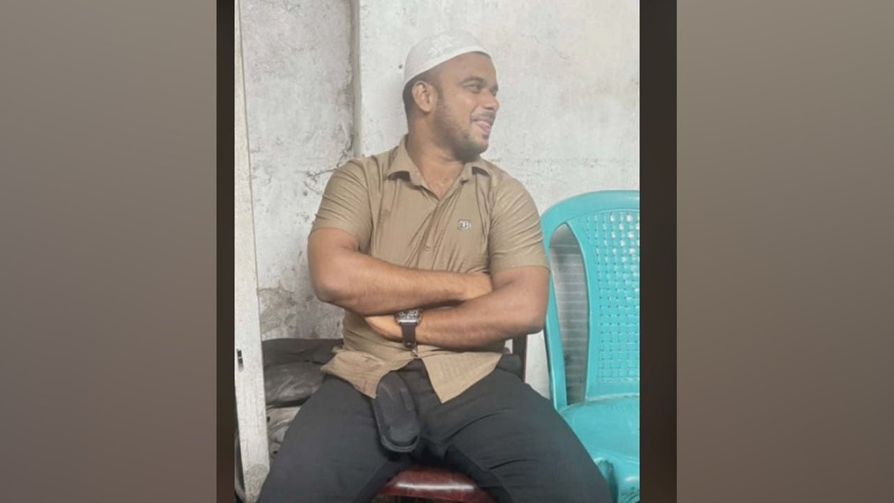 বিএনপির প্রচারে শীর্ষ সন্ত্রাসীর নামে স্লোগান, প্রার্থী বলছেন মিথ্যা