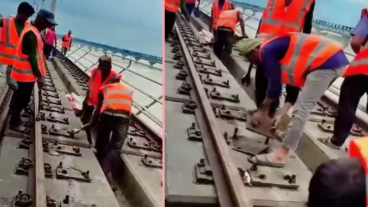 যমুনা সেতু থেকে খুলে ফেলা হচ্ছে রেললাইন