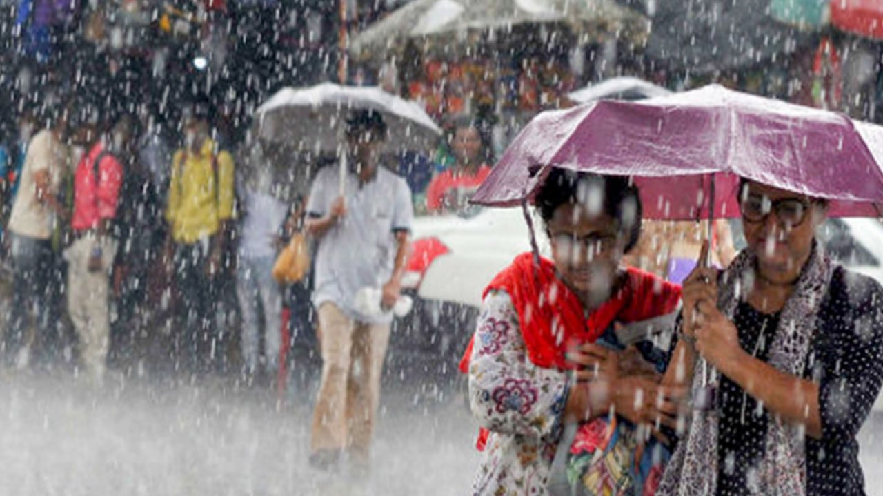রাজধানীতে বজ্রসহ বৃষ্টির আভাস