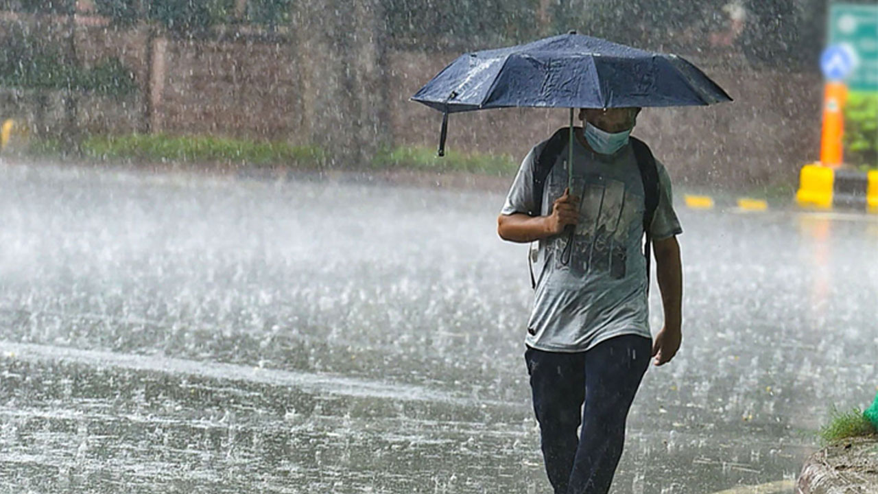 বুধবার থেকে ৩ বিভাগে বজ্রসহ বৃষ্টির আভাস