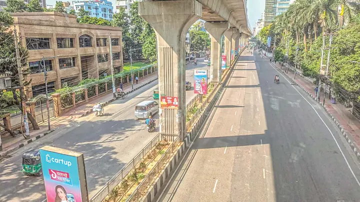 দুর্গাপূজার ছুটিতে ফাঁকা রাজধানী 