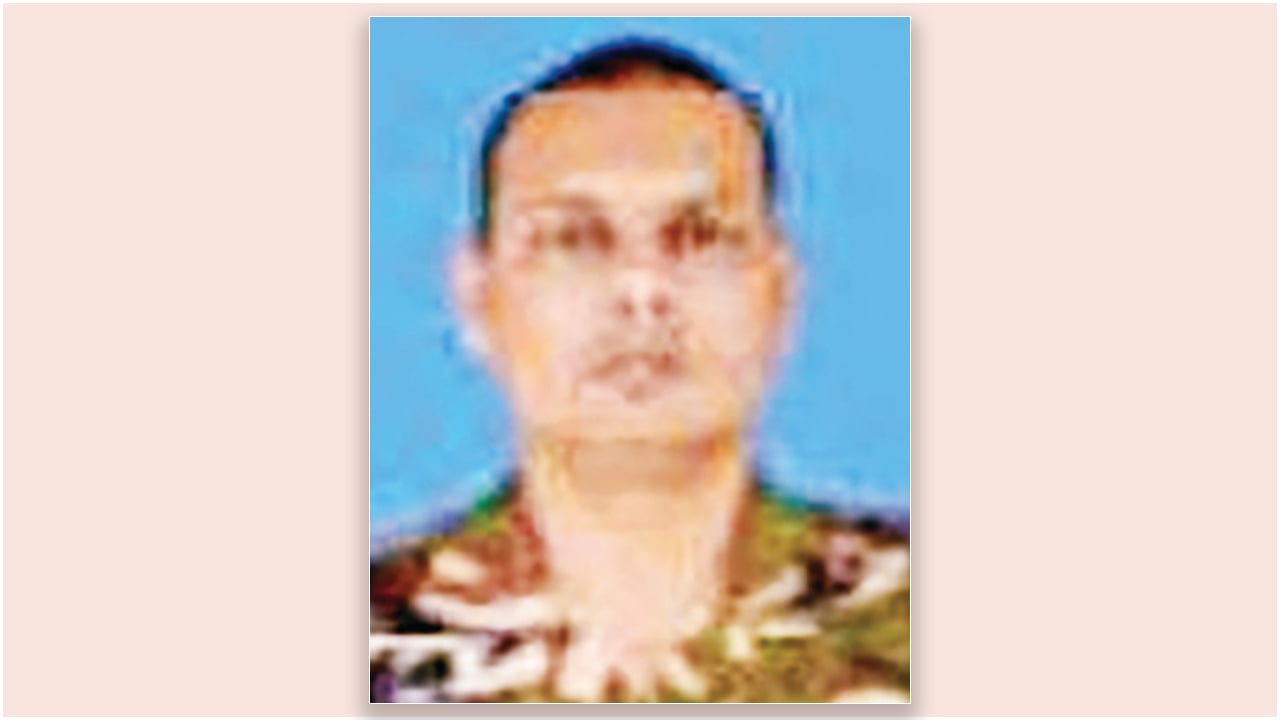 কে এই কর্নেল রাজীব