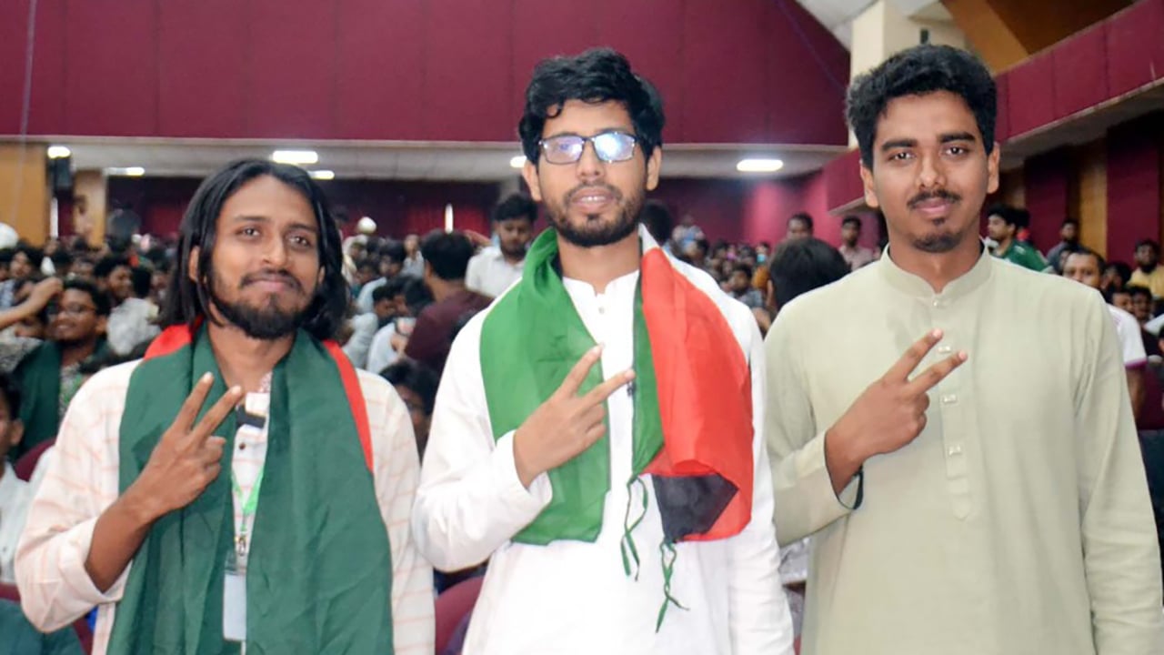 বিশ্ববিদ্যালয় ছাত্র সংসদ নির্বাচনে শিবির ৪-০
