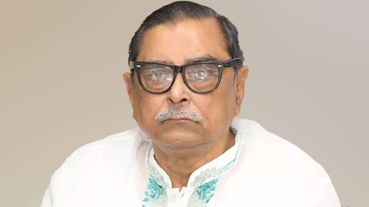 শিক্ষক নিয়োগে দুর্নীতির মামলায় গ্রেপ্তার দেখানো হলো মেননকে