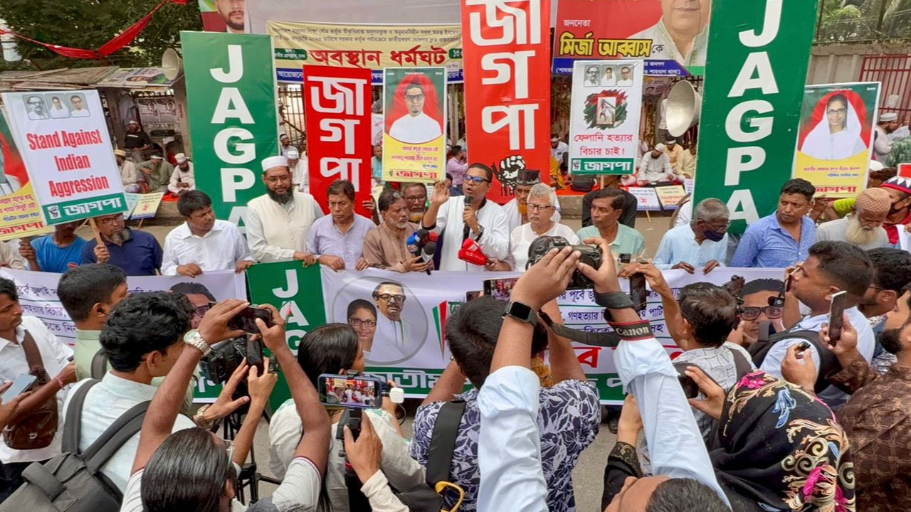 জাতীয় নির্বাচনের আগেই গণভোট করতে হবে: রাশেদ প্রধান