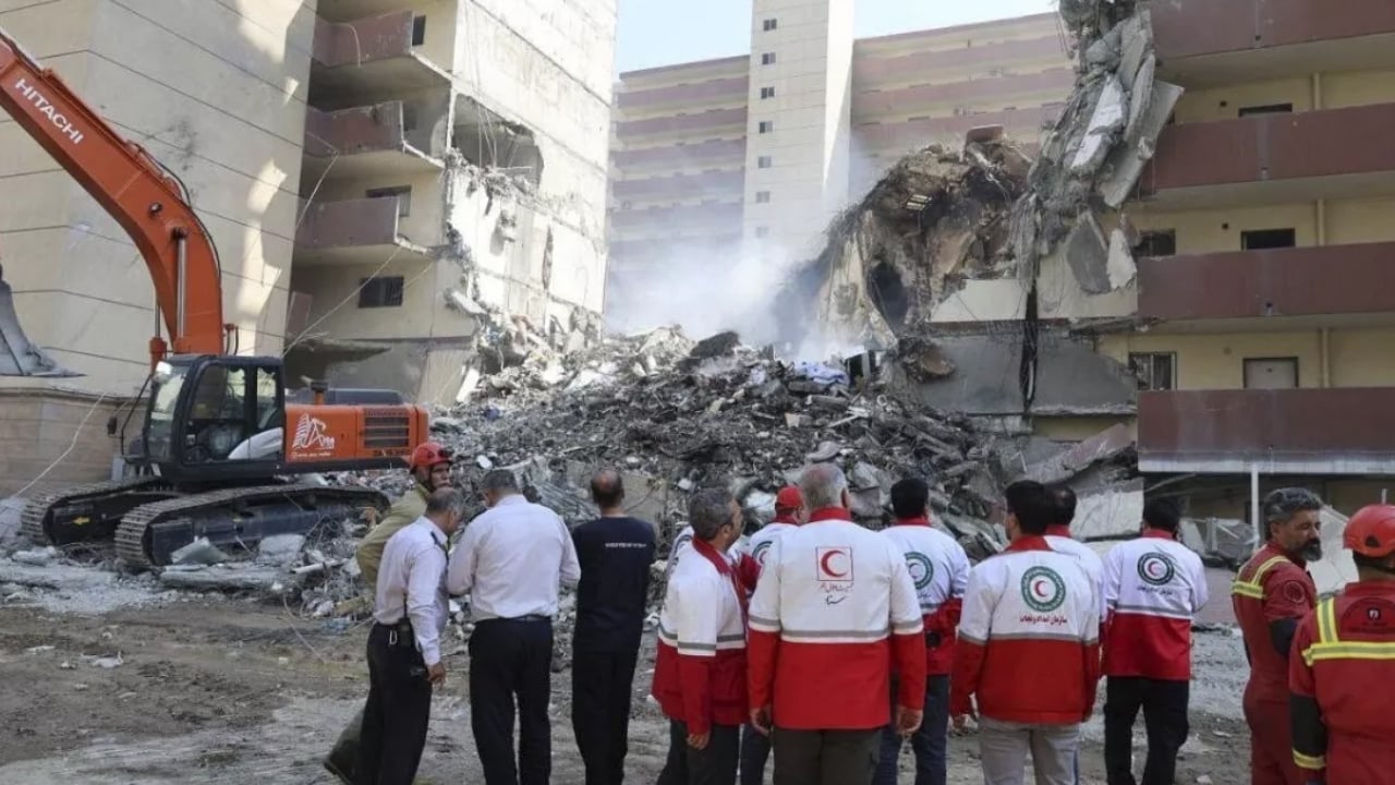 ইরানের ১০৫টি বেসামরিক স্থাপনায় যুক্তরাষ্ট্র-ইসরাইলের হামলা: রেড ক্রিসেন্ট