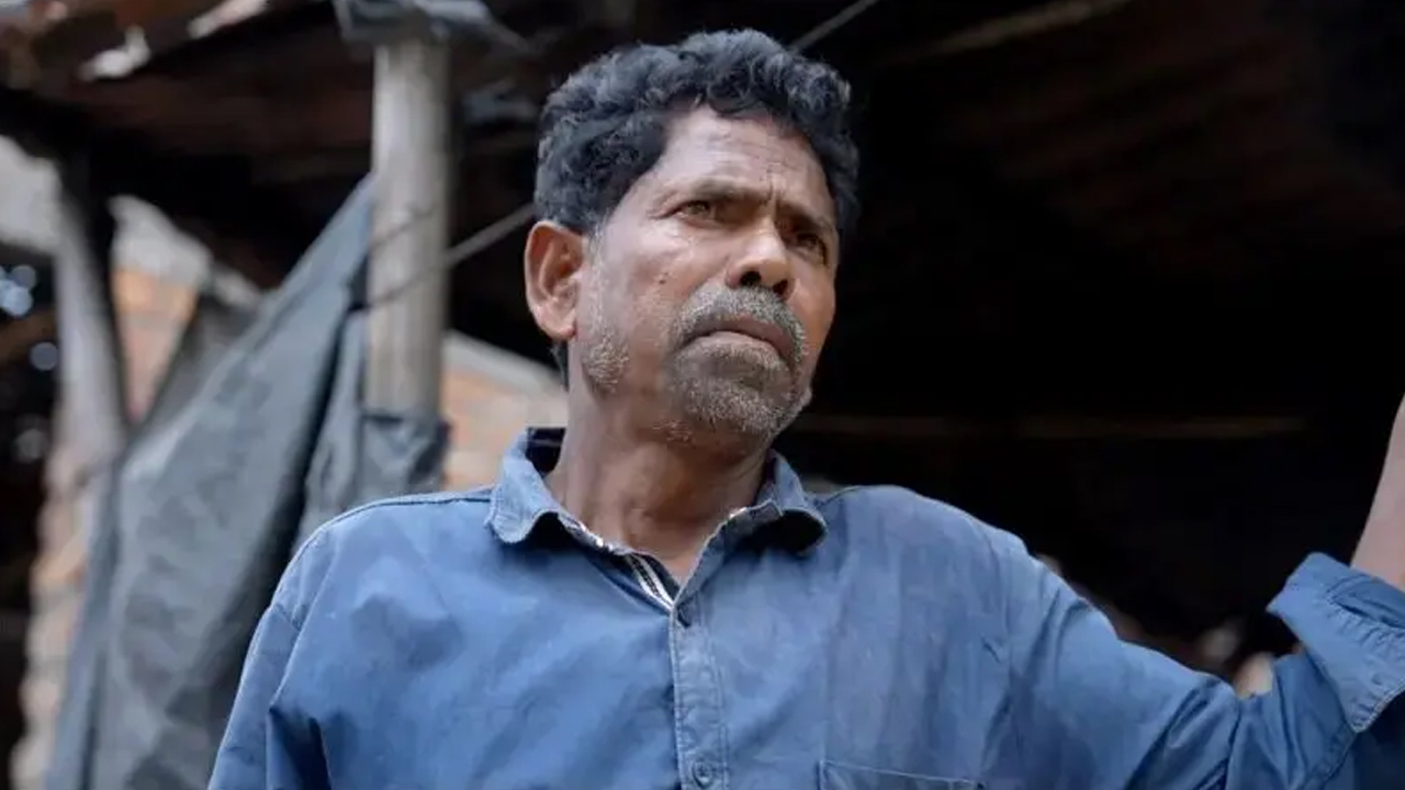 ডাইনি অপবাদ দিয়ে ওদের জীবন্ত জ্বালিয়ে দিল