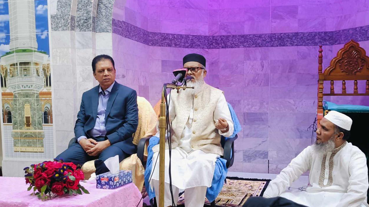 সিয়াম সাধনার মাধ্যমে পরিশুদ্ধ জীবন গড়তে হবে: ধর্ম উপদেষ্টা