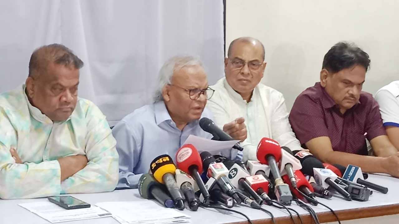পলাতক ফ্যাসিস্টদের এখনও অনুশোচনা নেই: রিজভী