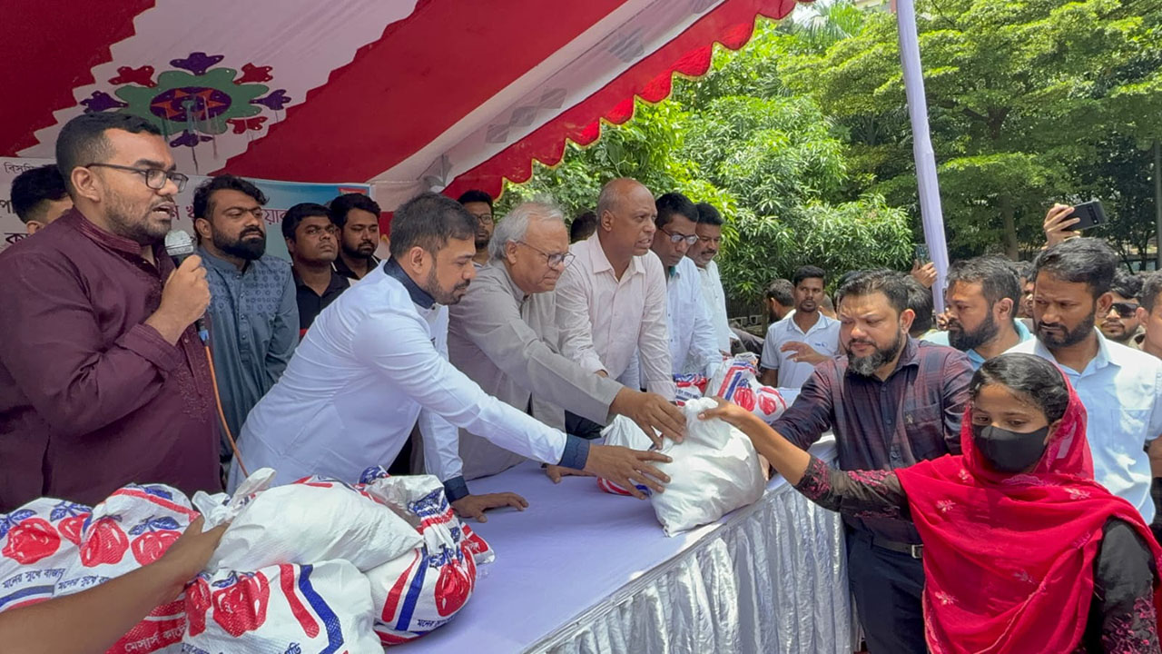 গণতন্ত্রের নিশ্চয়তা দল বিএনপি: রিজভী
