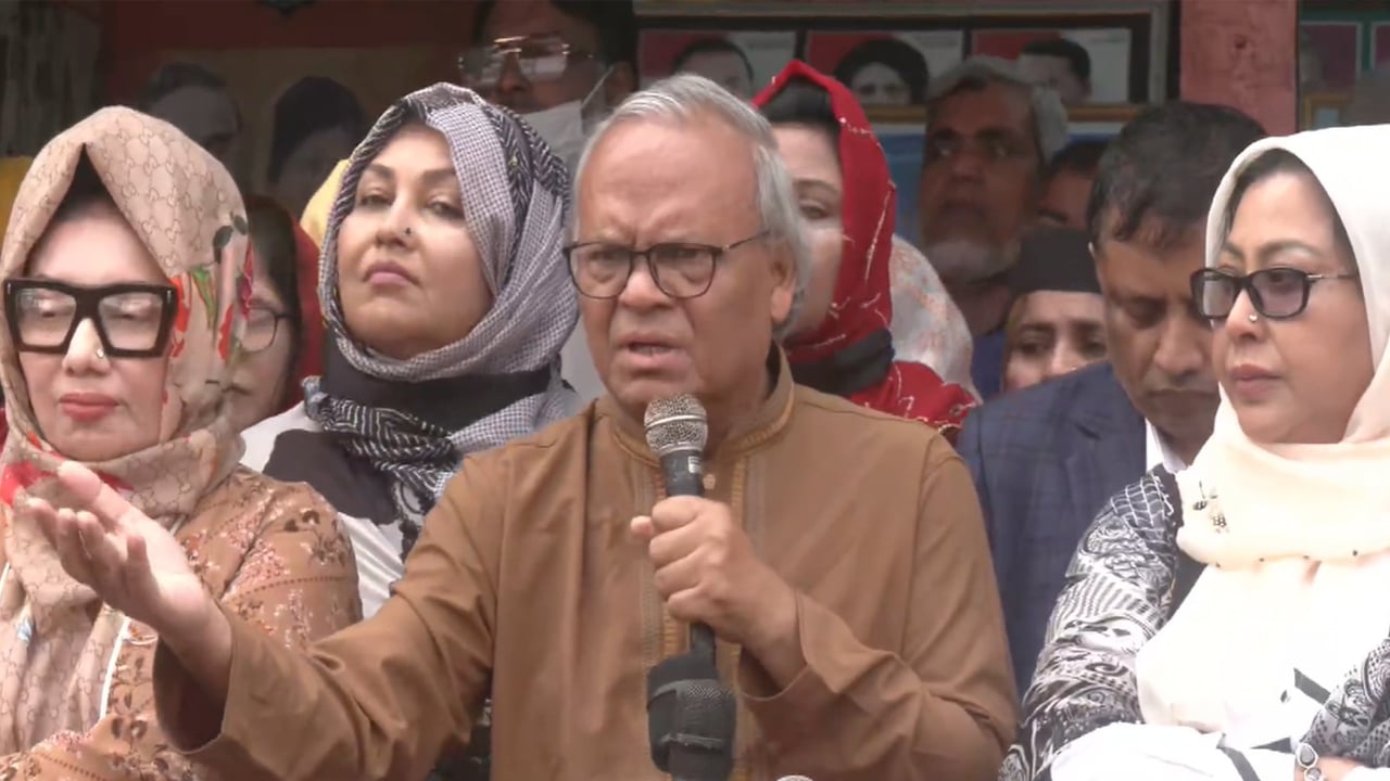 আপনারা কেন একজন নারীকেও মনোনয়ন দেননি?