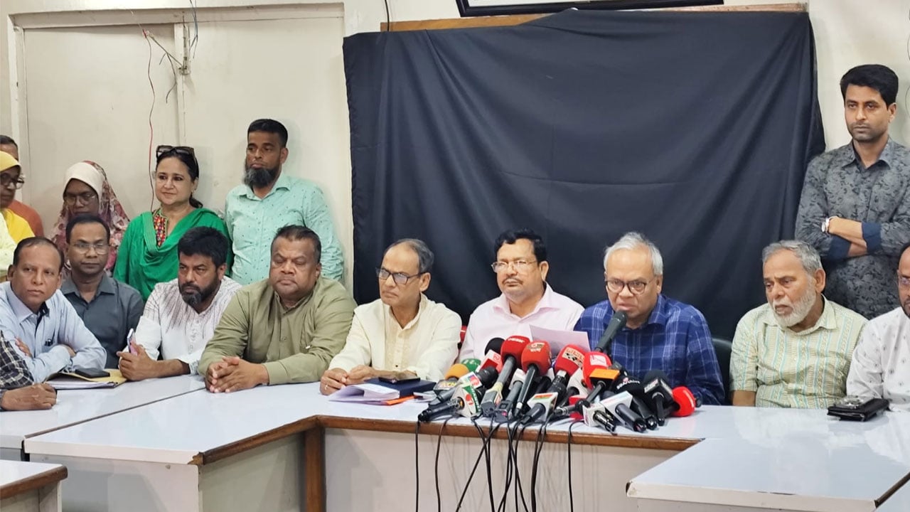 গণঅভ্যুত্থানে শ্রমিক দলের ৭১ জন নেতাকর্মী শহীদ: রিজভী