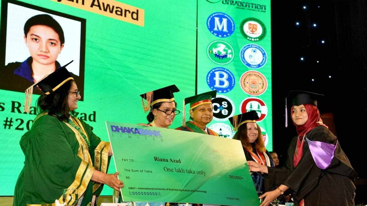 সমাজের কল্যাণে কাজ করাই প্রকৃত সাফল্য