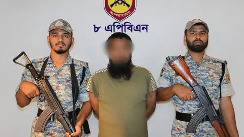রোহিঙ্গা ক্যাম্প থেকে ‘ইসলামী মাহাজ’ প্রধান গ্রেপ্তার