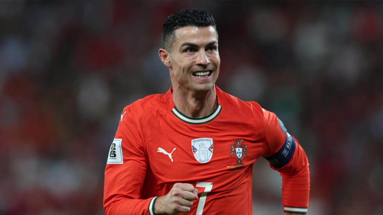 ইনজুরিতে ছিটকে গেলেন রোনালদো