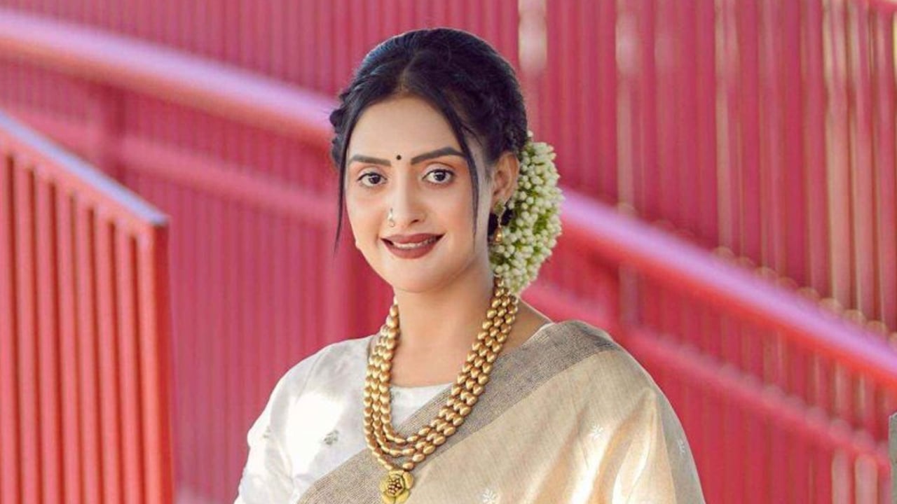 চিত্রনায়িকা রুবিনা নিঝুমের স্বামীর বিরুদ্ধে মামলা