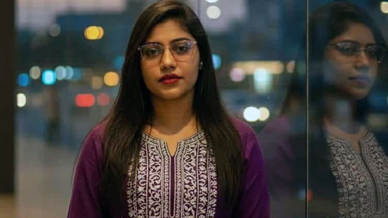 তাহলে কি ফ্যাসিস্টদের বুলিংয়ের শিকার হয়ে ‘আত্মহত্যা’ করেছেন রুমী