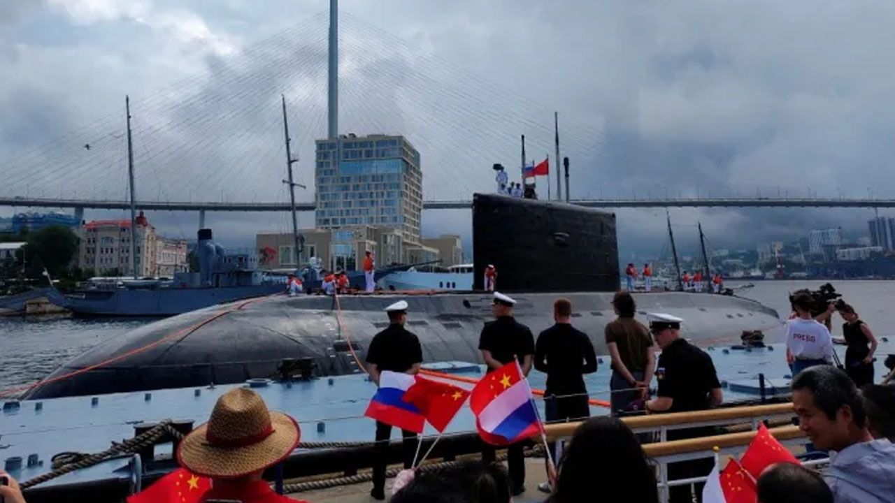 এশিয়া-প্রশান্ত মহাসাগরীয় অঞ্চলে যৌথ টহল দেবে রাশিয়া ও চীন