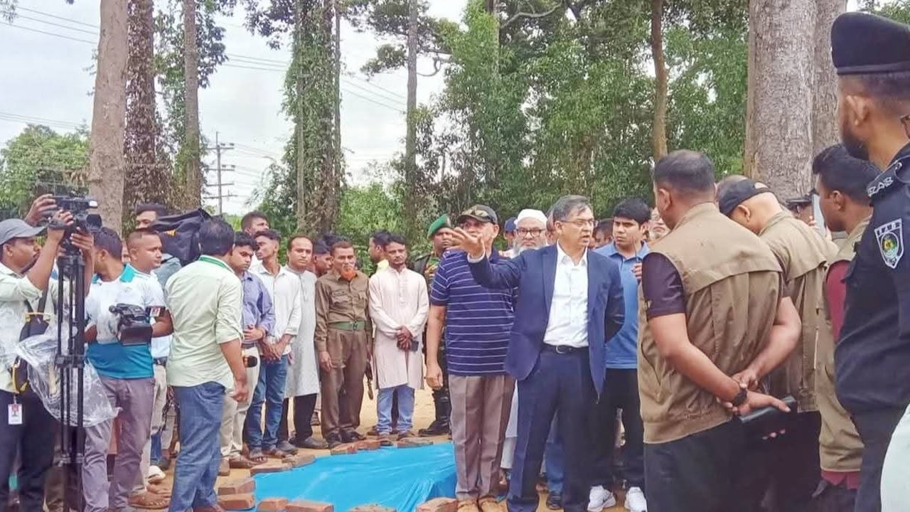 শনিবার চকরিয়ায় আসছেন প্রধানমন্ত্রী, সমাবেশস্থল পরিদর্শনে স্বরাষ্ট্রমন্ত্রী