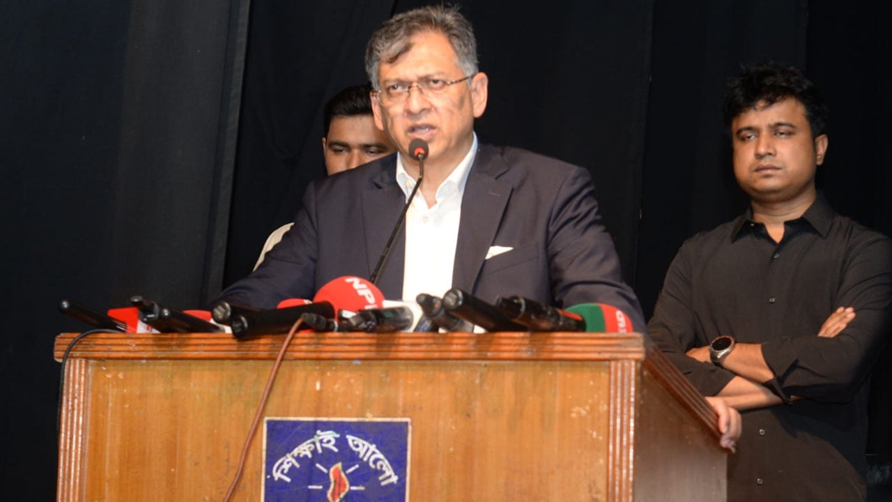 হাসিনাকে দেশে এনে আদালতের দণ্ডাদেশ কার্যকর করা হবে: স্বরাষ্ট্রমন্ত্রী