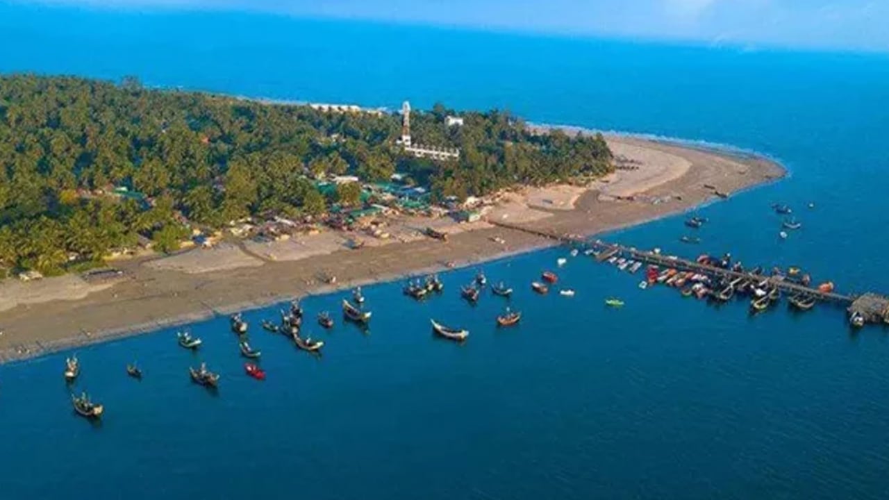 সেন্টমার্টিন নিয়ে অন্তর্বর্তী সরকারের সিদ্ধান্ত চালু থাকছে