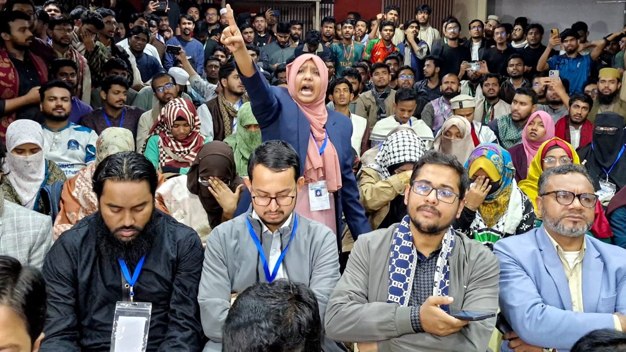 ‘নারায়ে তাকবির’ স্লোগান দেওয়া সেই শান্তা জকসুতে জয়ী