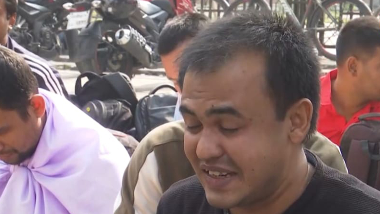 অব্যাহতিপ্রাপ্ত এসআইদের নেতৃত্বে কেন্দ্রীয় ছাত্রলীগ নেতা