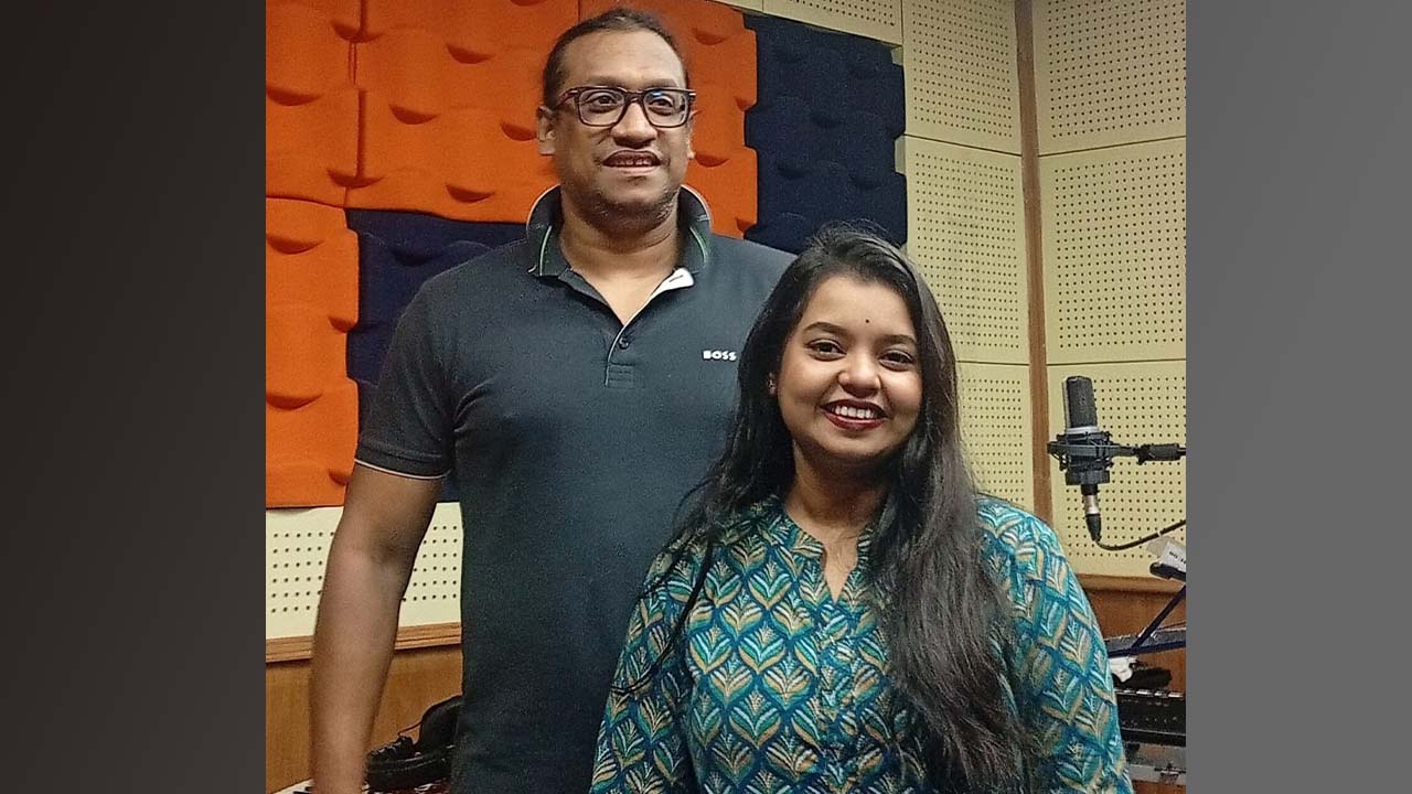 জুলাই গণঅভ্যুত্থান স্মরণে বেতারে গাইলেন সাব্বির-অনন্যা