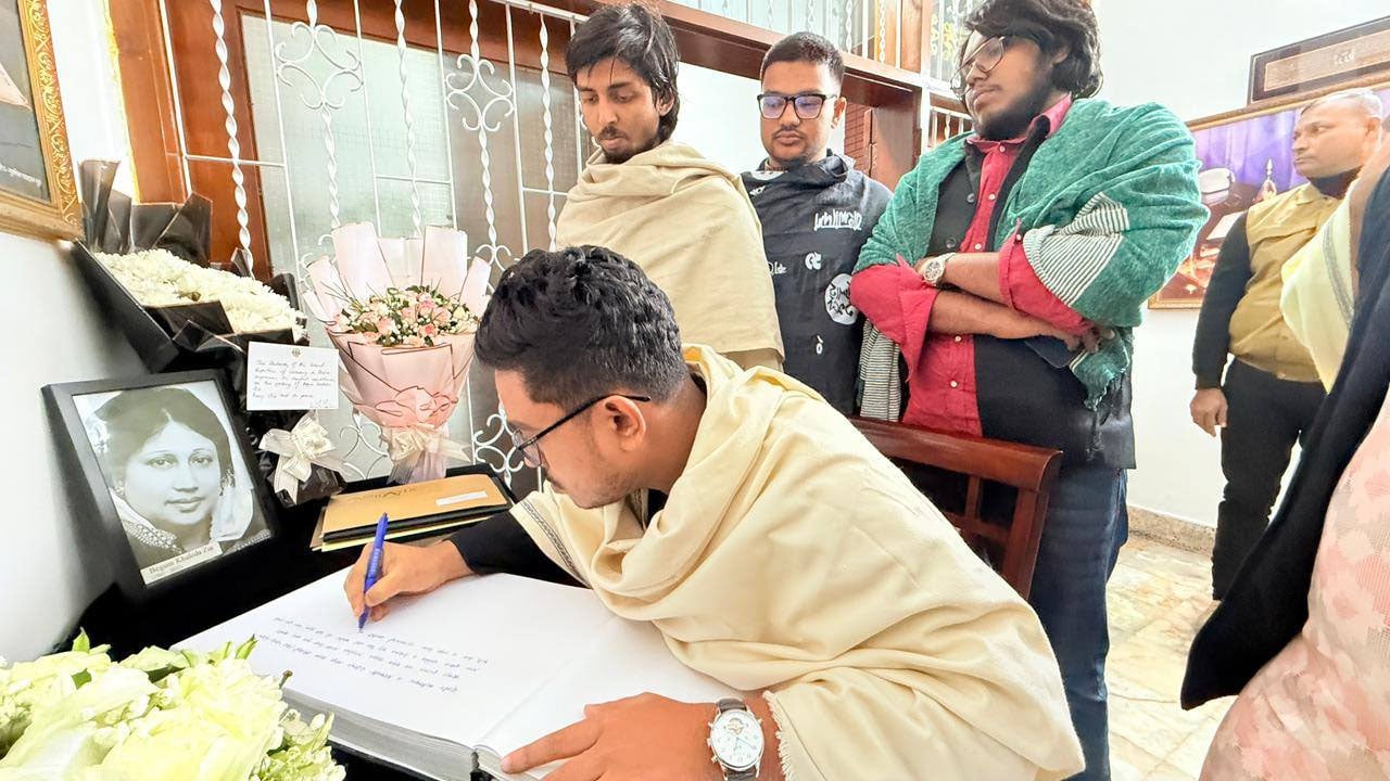 ‘খালেদা জিয়ার মতো জুলুম-নির্যাতন সইব, কিন্তু এই মাটি ছেড়ে যাব না’