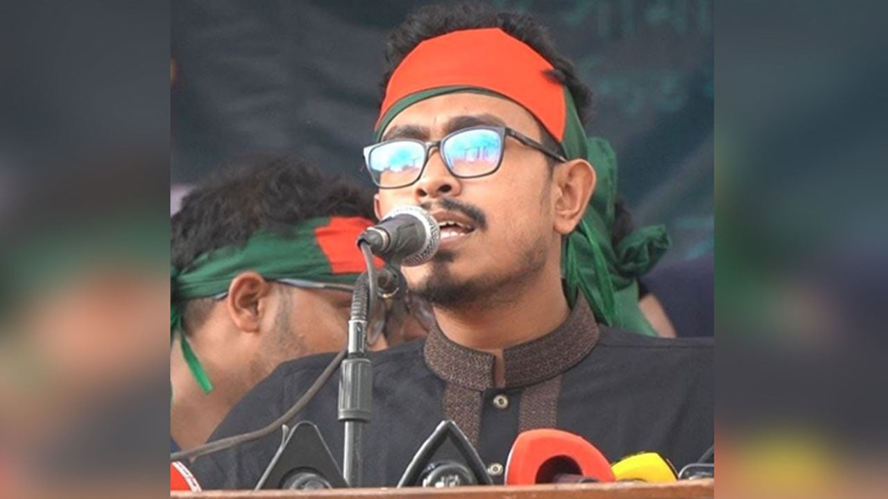 নিজ দায়িত্ব ফেলে ইসলামী ব্যাংকিং ব্যবস্থার উপরই কেন এই অযাচিত হস্তক্ষেপ