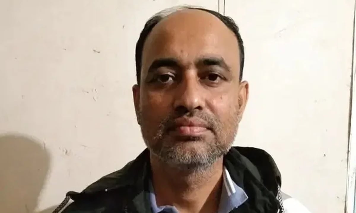 নেত্রকোনায় পুলিশ কর্মকর্তাকে কুপিয়ে হত্যা
