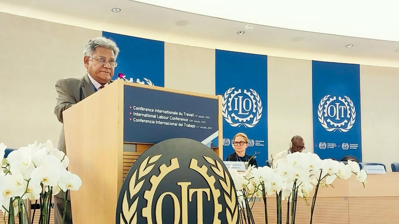 শ্রম অধিকার সুরক্ষায় আরো নিবিড়ভাবে কাজ করতে চায় বাংলাদেশ