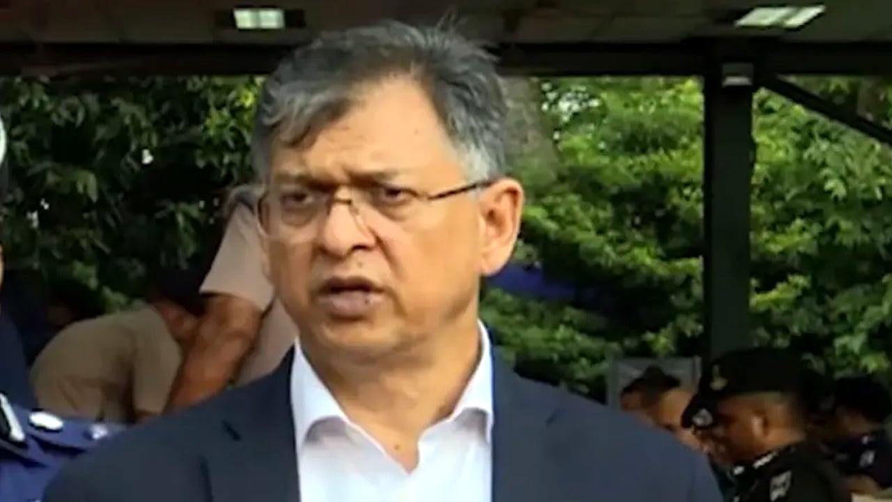 বেনজীরের জামিন বাতিলে দুবাইয়ে ল ফার্ম নিয়োগ করেছে সরকার
