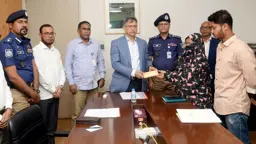 এসআই আলতাফ হত্যায় জড়িতদের দ্রুত গ্রেপ্তারের নির্দেশ স্বরাষ্ট্রমন্ত্রীর