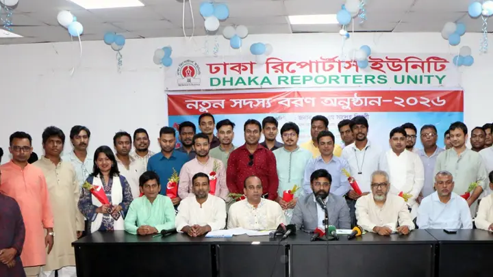 ৯ মাসে প্রধানমন্ত্রীকে ঘিরে ৪১০টি অপতথ্য ছড়ানো হয়েছে: প্রেস সচিব