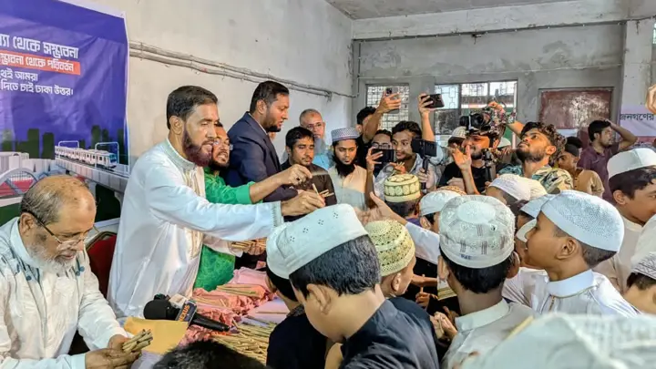 কাজের মাধ্যমেই ঢাকাকে বদলে দিতে চাই: সেলিম উদ্দিন