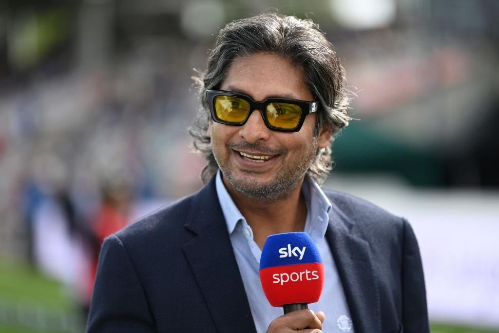 অপ্রাসঙ্গিক হয়ে পড়ার ঝুঁকিতে শ্রীলঙ্কা : সাঙ্গাকারা