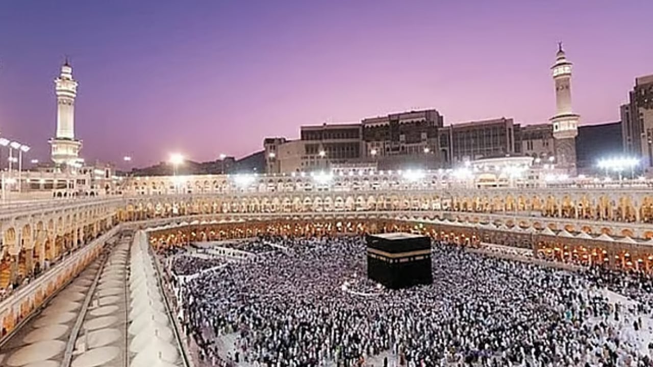 ১৮০০ বিদেশি ওমরাহ ট্রাভেল এজেন্সির চুক্তি স্থগিত করল সৌদি