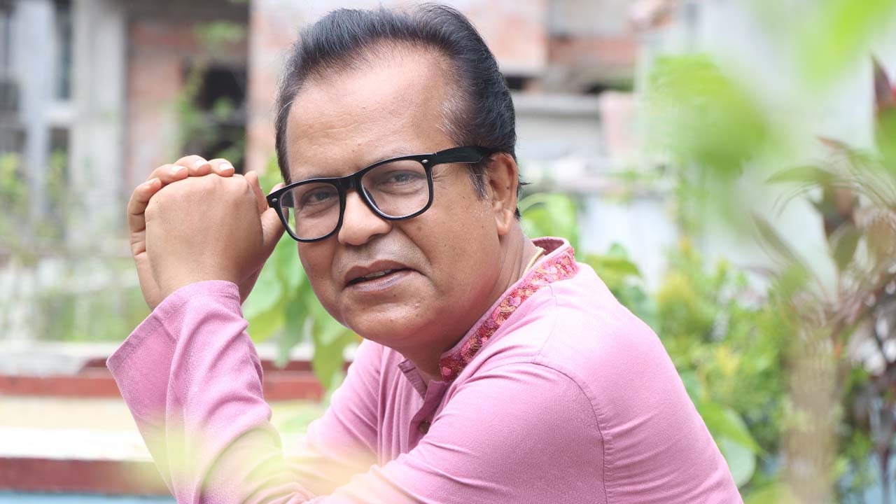 নির্বাচনী প্রচারণার মডেল হিসেবে আলোচনায় সায়েম সামাদ