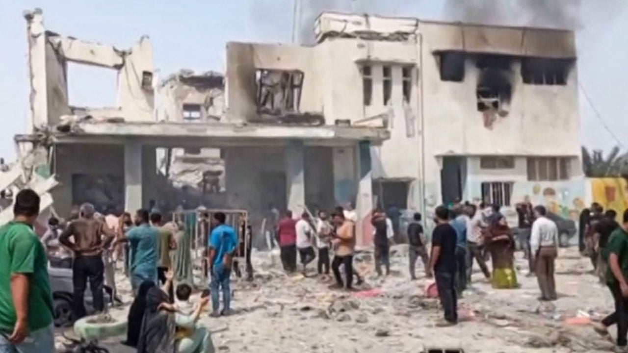 ইরানে স্কুলে ইসরাইলি হামলায় নিহতের সংখ্যা বেড়ে ১০৮