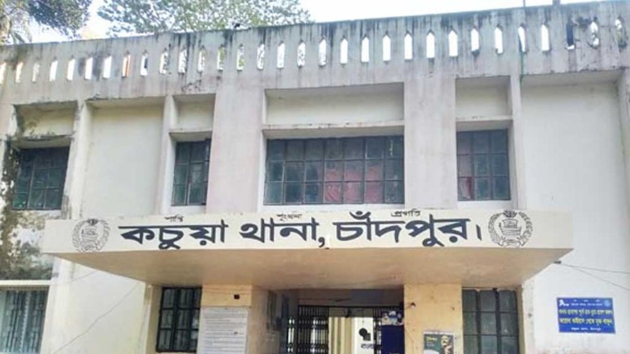 কচুয়ায় বসতঘরে ঢুকে বৃদ্ধাকে শ্বাসরোধে হত্যা