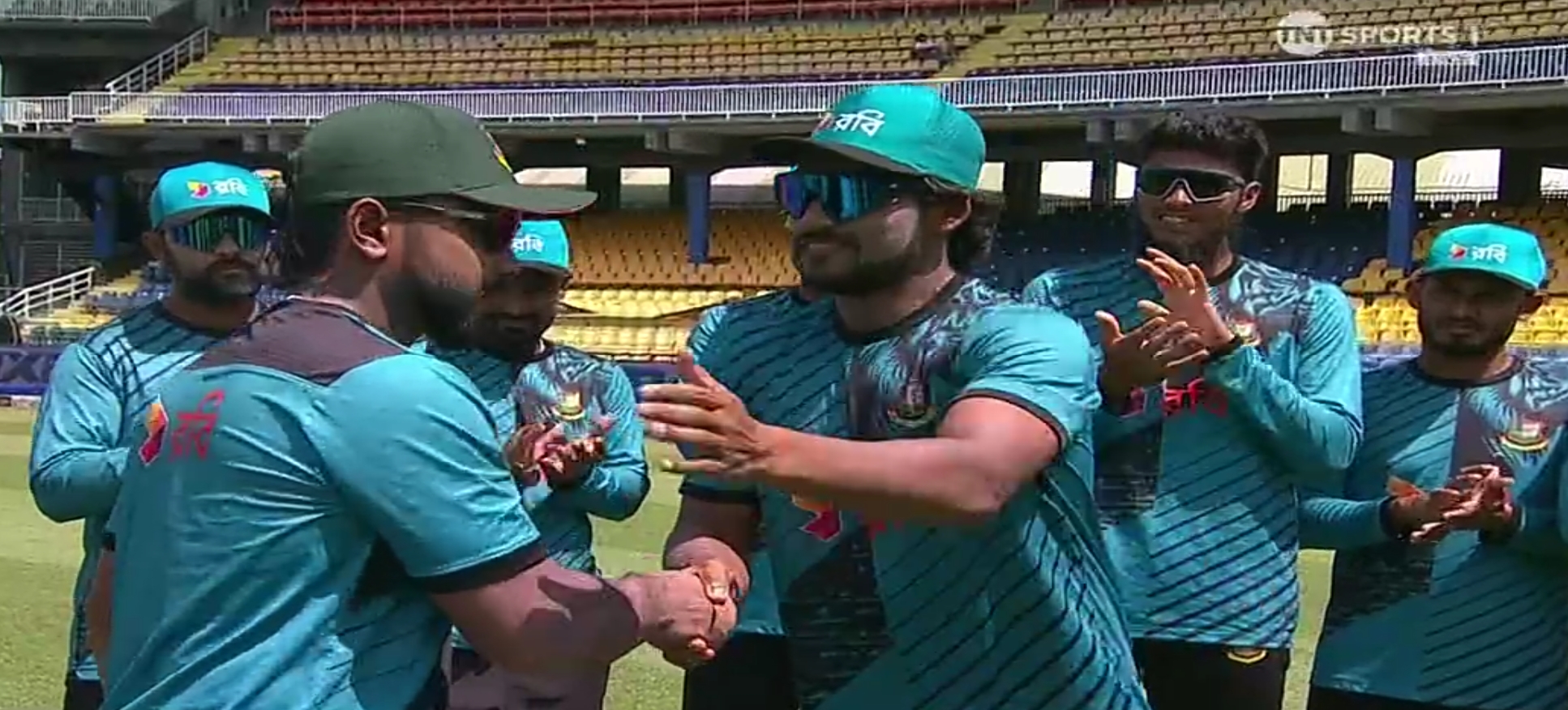 প্রথম ওয়ানডেতে দুই অভিষেক