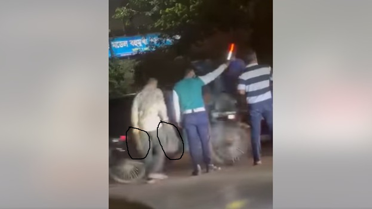 ধানমন্ডিতে পুলিশের সামনে ছিনতাইয়ের ভাইরাল ভিডিও নিয়ে যা বলছে পুলিশ