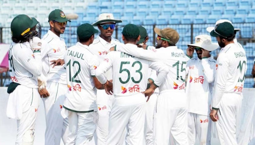 ২২৭ রানেই থামল জিম্বাবুয়ে