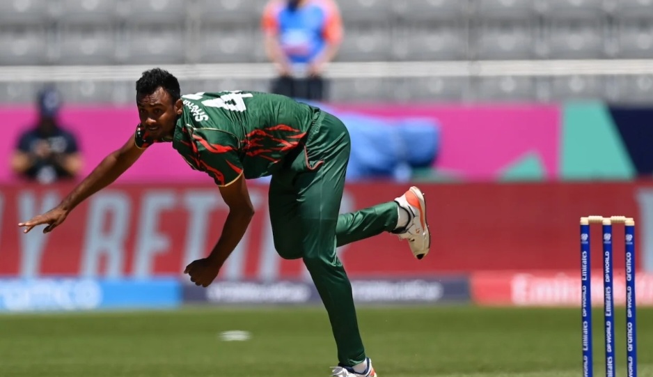 ১৪৭ রানে থামল নিউজিল্যান্ড