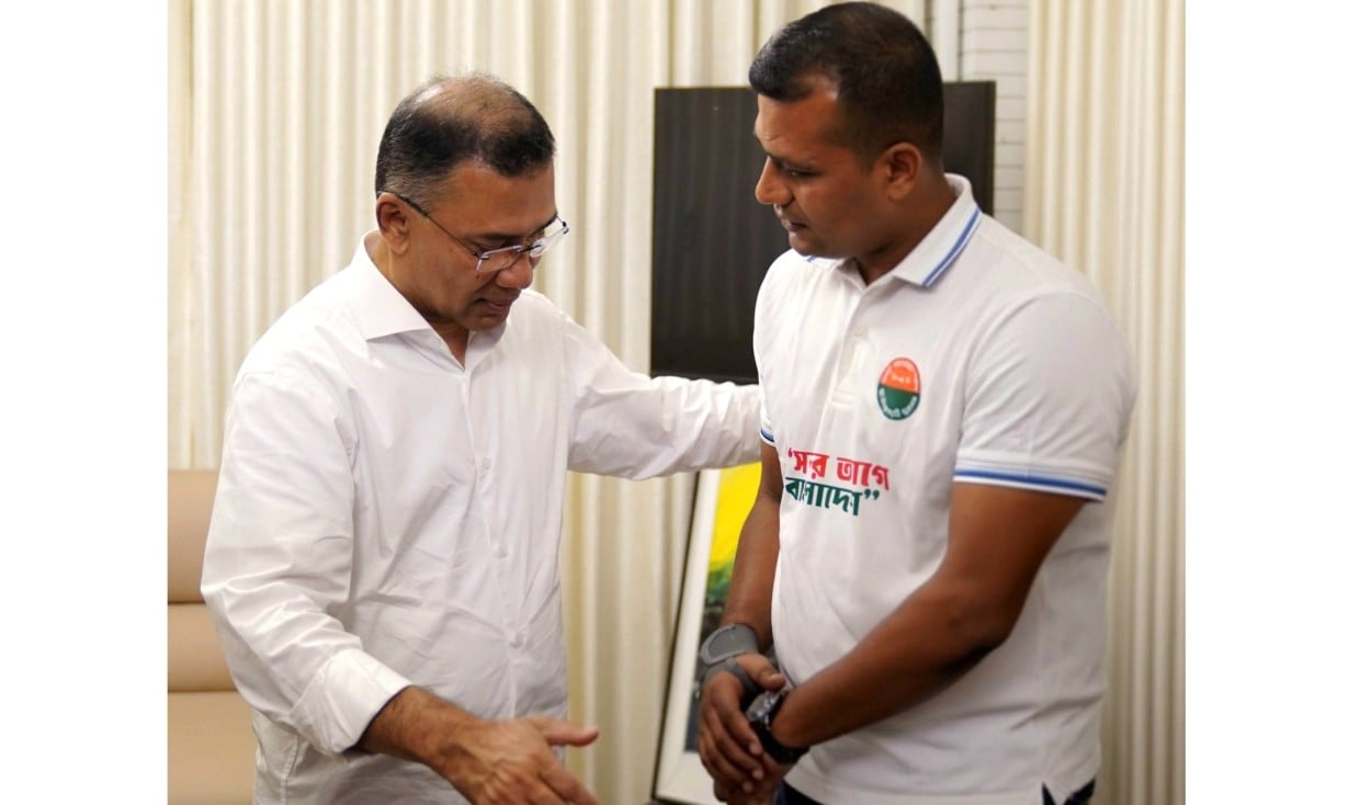 প্রধানমন্ত্রীকে নিয়ে ছাত্রদল নেতা তারিকের আবেগঘন পোস্ট