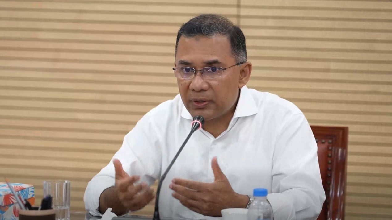 তোষামোদ নয়, জনগণের সামনে সত্য তুলে ধরুন: প্রধানমন্ত্রী